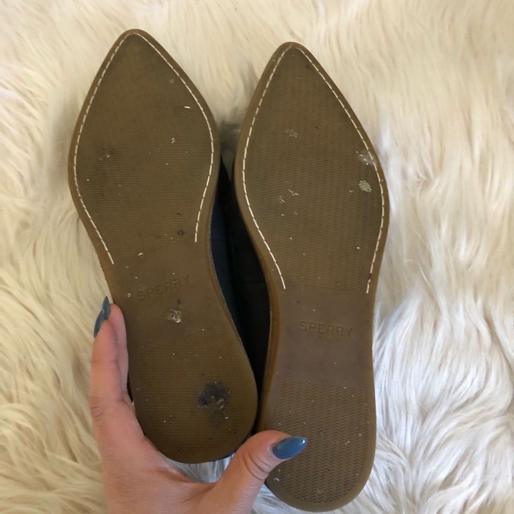 Sperry Black Tassel Loafers with Tan Sole - Picture 3 of 7